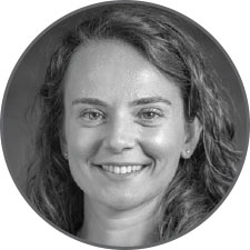 Irmak Karaca, MD headshot