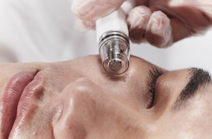 SkinMedica's DiamondGlow Hits Doctor's Offices image