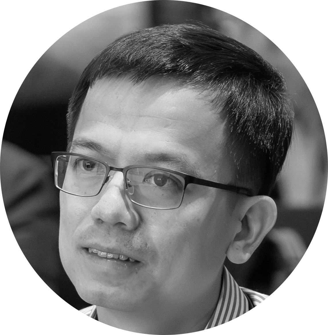Viet-Hoan Le, PhD headshot
